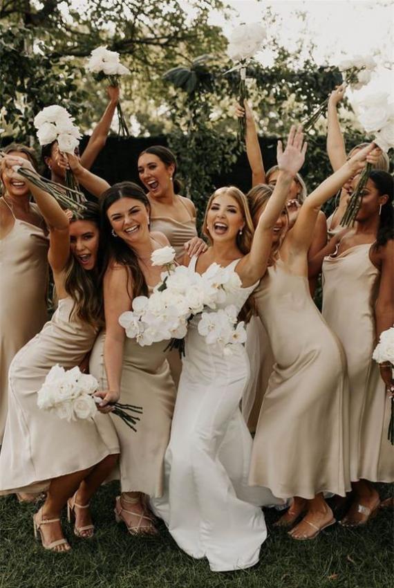 Various Ideas for an Elegant Summer Wedding Look: Shine as the Bride’s Friend